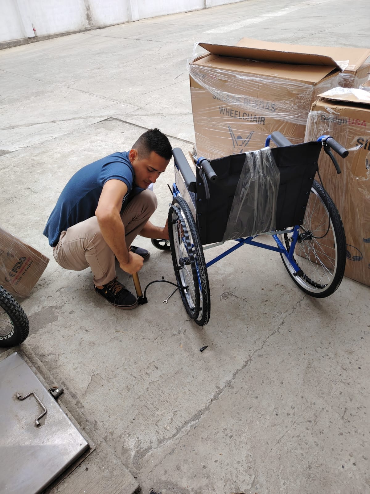 Preparación de silla de ruedas para entrega